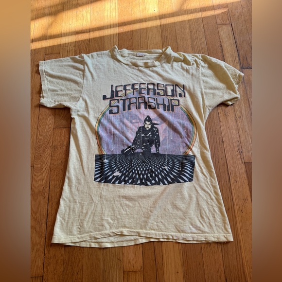 80s Vintage Jefferson Starship Modern Times Yellow Graphic T - Picture 2 of 9